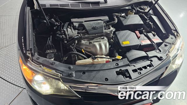 Toyota Camry 2012 — photo 6