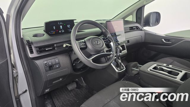 Hyundai Staria 2022 — photo 7