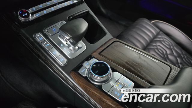 Genesis G90 2020 — photo 9