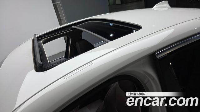 BMW 3-Series 2021 — photo 21