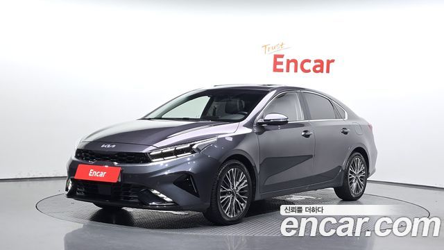 Kia K3 2024 — photo 1