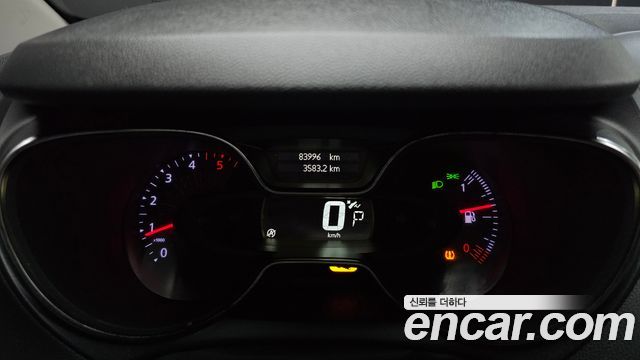 Renault Korea QM3 2018 — photo 11