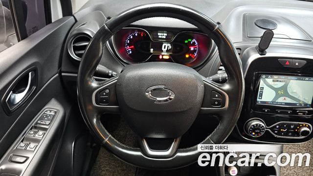 Renault Korea QM3 2018 — photo 18