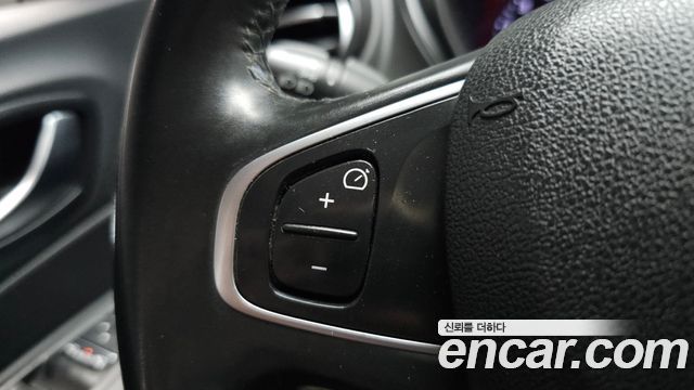 Renault Korea QM3 2018 — photo 23
