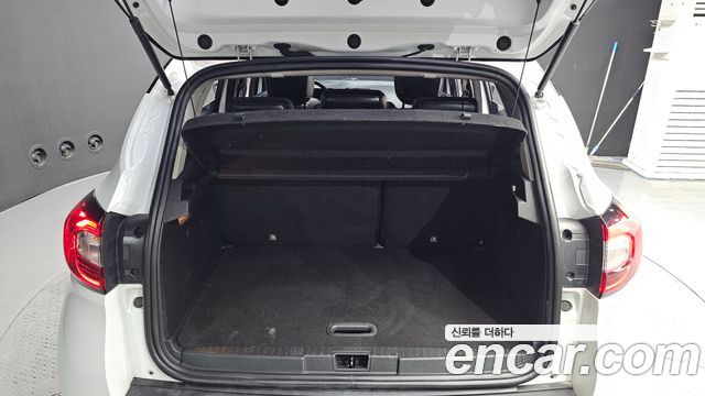 Renault Korea QM3 2018 — photo 26