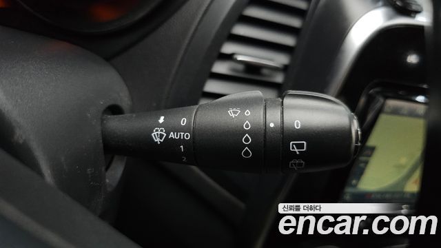 Renault Korea QM3 2018 — photo 28