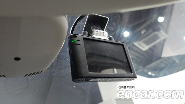 Renault Korea QM3 2018 — photo 31