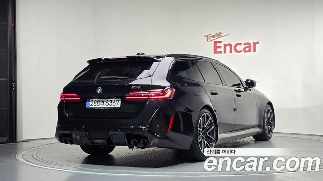 BMW M5 2026 — photo 2