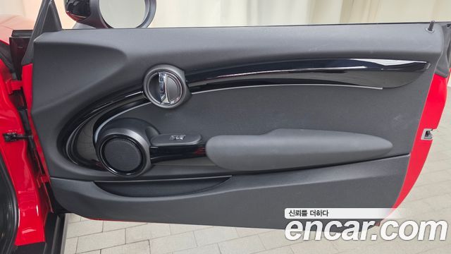 Mini Cooper 2022 — photo 15