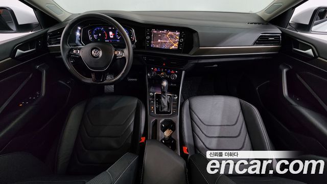 Volkswagen Jetta 2021 — photo 10