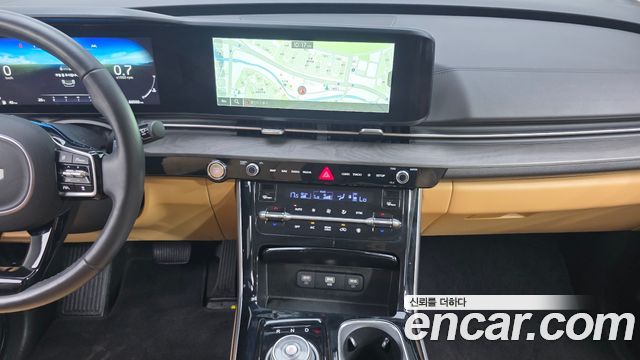 Kia Canival 2023 — photo 14