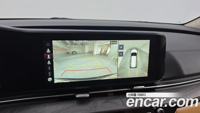 Kia Canival 2023 — photo 15