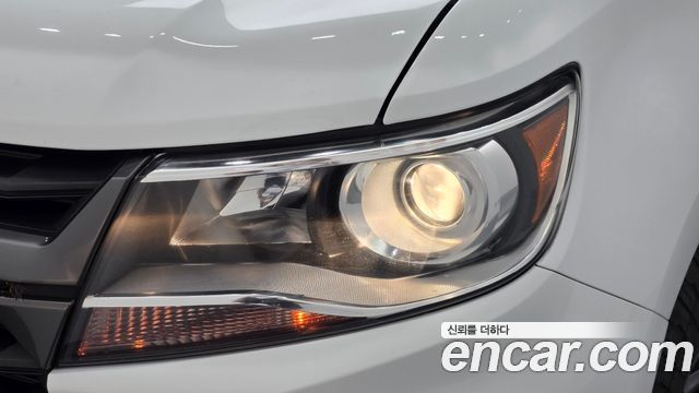 Chevrolet Korea Colorado 2021 — photo 8