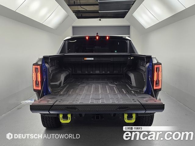 GMC Hummer EV 2024 — photo 19