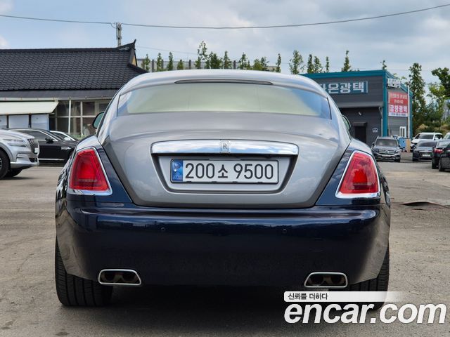 Rolls-Royce Wraith 2018 — photo 3