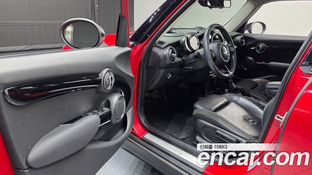 Mini Cooper 2015 — photo 10