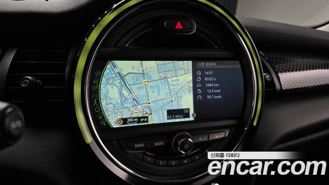 Mini Cooper 2015 — photo 14