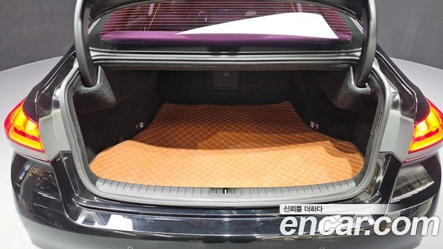 Hyundai Genesis 2016 — photo 20