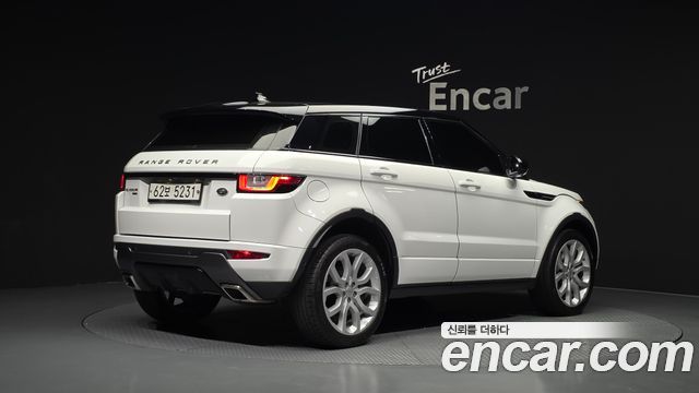 Land Rover Range Rover Evoque 2018 — photo 2