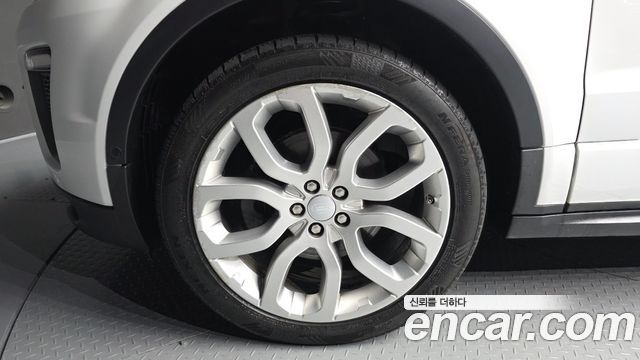 Land Rover Range Rover Evoque 2018 — photo 5