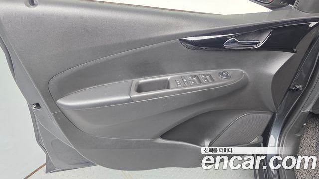 Chevrolet Korea Spark 2019 — photo 14