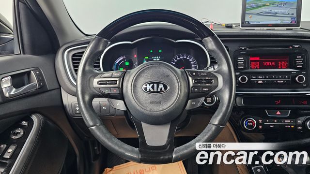 Kia K5 2015 — photo 14