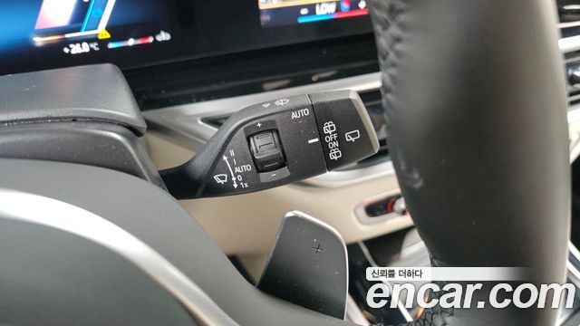 BMW X5 2026 — photo 25