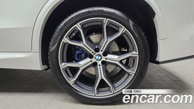 BMW X5 2026 — photo 7