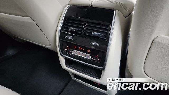 BMW X5 2026 — photo 31