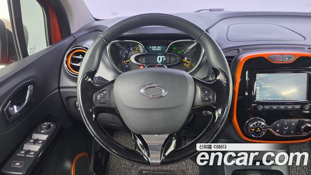 Renault Korea QM3 2014 — photo 13