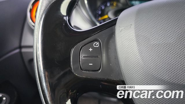 Renault Korea QM3 2014 — photo 14