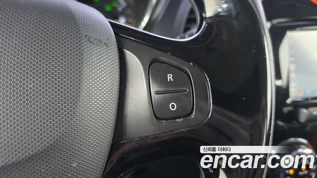 Renault Korea QM3 2014 — photo 15