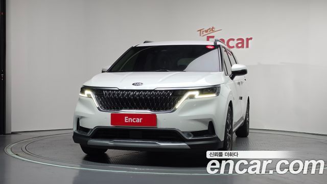 Kia Canival 2021 — photo 3