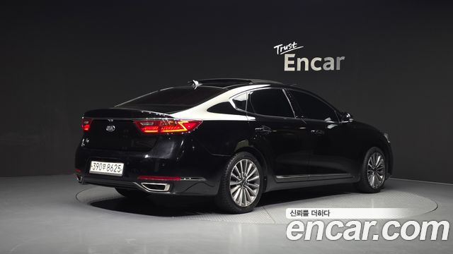 Kia K7 2018 — photo 2