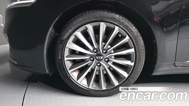 Kia K7 2018 — photo 5