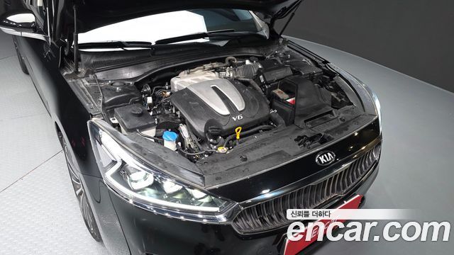 Kia K7 2018 — photo 6
