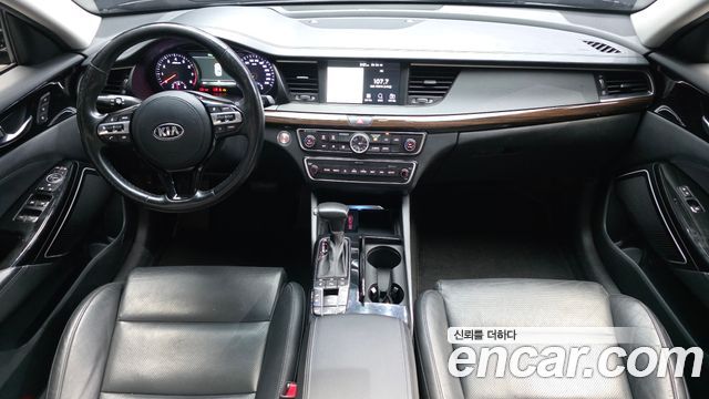 Kia K7 2018 — photo 7