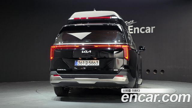 Kia Canival 2025 — photo 4
