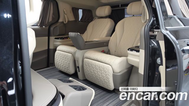 Kia Canival 2025 — photo 18