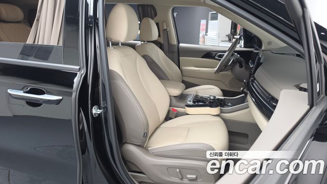 Kia Canival 2025 — photo 16