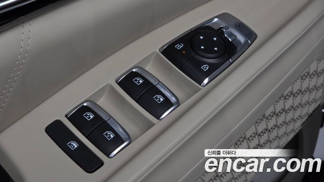 Kia Canival 2025 — photo 30
