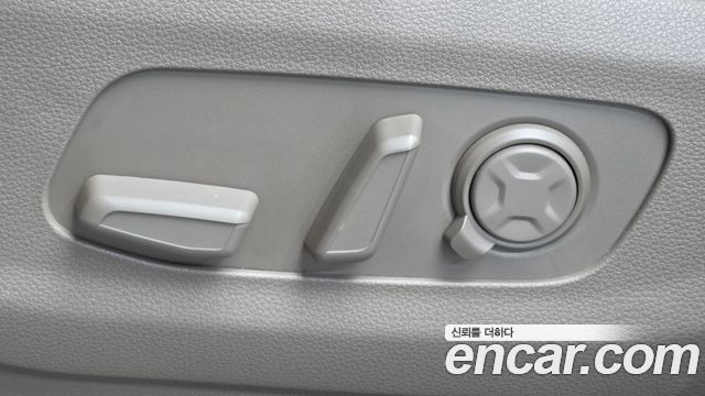 Kia Canival 2025 — photo 38