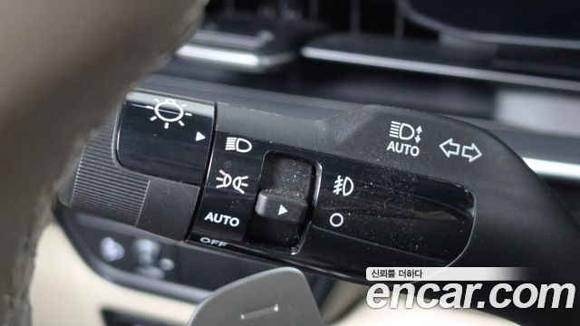 Kia Canival 2025 — photo 39
