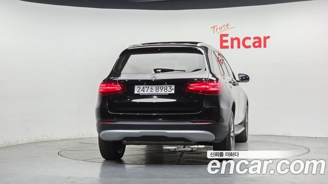 Mercedes-Benz GLC-Class 2019 — photo 4
