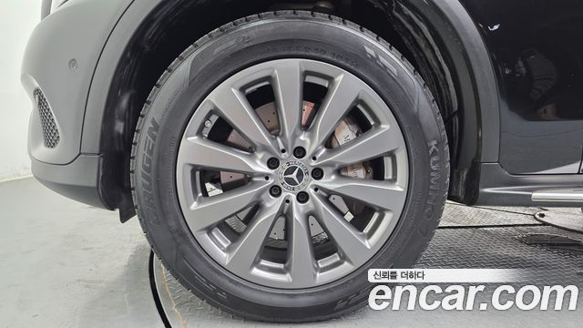 Mercedes-Benz GLC-Class 2019 — photo 5