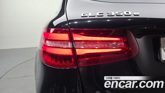 Mercedes-Benz GLC-Class 2019 — photo 9