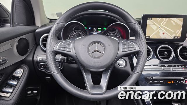 Mercedes-Benz GLC-Class 2019 — photo 29