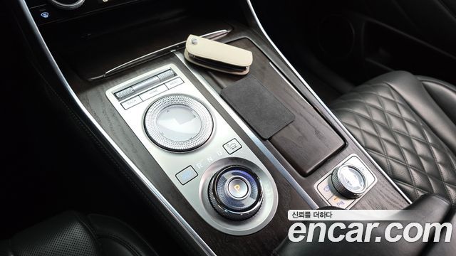 Genesis GV80 2020 — photo 9