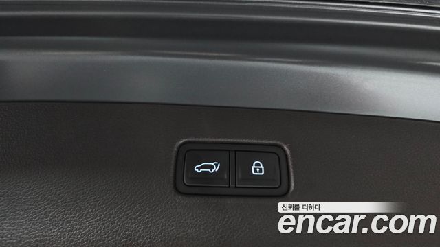 Genesis GV80 2020 — photo 17