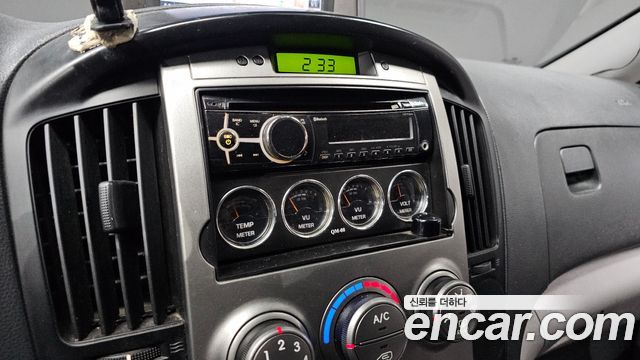 Hyundai Starex 2015 — photo 16
